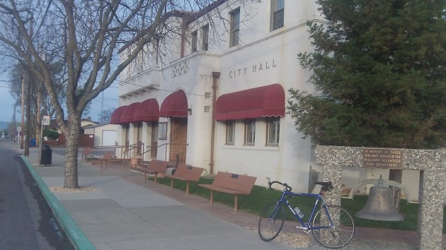 The handsome city hall of Williams, CA, on Sunday morning.